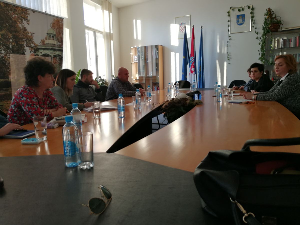 Obrti za čuvanje djece na sastanku u Gradu Koprivnica